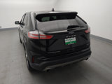 Used 2022 Ford Edge Titanium image 6