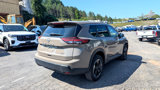 Used 2025 Nissan Rogue SV image 2