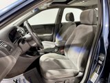 Used 2004 Toyota Camry LE image 2