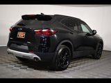 Used 2022 Chevrolet Blazer LT image 2