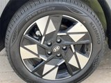 Used 2025 Hyundai Kona SEL image 6