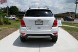Used 2022 Chevrolet Trax LT w/ LT Convenience Package image 6