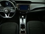 Used 2022 Nissan Kicks SV image 2