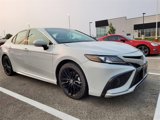 Used 2023 Toyota Camry XSE image 3