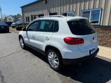 Used 2016 Volkswagen Tiguan SE image 6