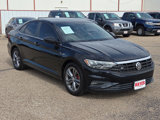 Used 2020 Volkswagen Jetta R-Line w/ R-Line Cold Weather Package image 5