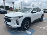 Used 2025 Chevrolet Trax LT w/ Driver Confidence Package image 3