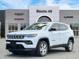 Used 2022 Jeep Compass Latitude w/ Sun and Sound Group image 2