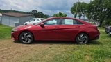 New 2025 Hyundai Elantra SEL image 3
