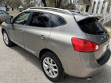 Used 2012 Nissan Rogue SL image 3