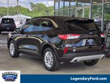 Used 2020 Ford Escape SE image 2