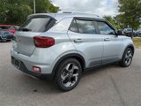 Used 2020 Hyundai Venue SEL w/ Convenience + Premium Package image 5