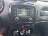 Used 2016 Jeep Renegade Latitude image 4
