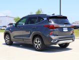 Used 2021 Kia Seltos EX image 4