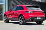 Used 2025 Porsche Macan image 3