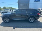 Used 2021 Ford Explorer XLT image 2
