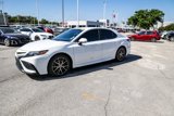 Used 2023 Toyota Camry SE image 5