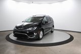 Used 2018 Chrysler Pacifica Touring-L image 4