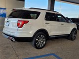 Used 2017 Ford Explorer Platinum image 3
