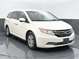 Used 2016 Honda Odyssey SE image 2