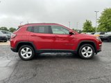 Used 2018 Jeep Compass Latitude w/ Cold Weather Group image 3