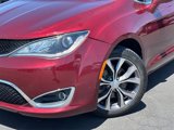 Used 2017 Chrysler Pacifica Limited w/ UConnect Theater Package image 2