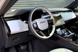 Used 2025 Land Rover Range Rover Sport Dynamic SE image 4
