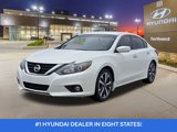 Used 2017 Nissan Altima 2.5 SR image 2