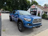 Used 2016 Toyota Tacoma TRD Off-Road image 4