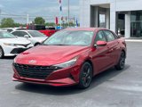 Used 2023 Hyundai Elantra SEL image 3