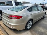 Certified 2019 Ford Fusion SE image 4