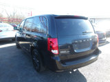 Used 2018 Dodge Grand Caravan SE image 3