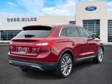 Used 2016 Lincoln MKX Reserve w/ Luxury Package image 3