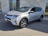 Used 2018 Toyota RAV4 XLE image 2