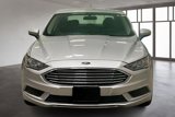 Used 2018 Ford Fusion SE image 3