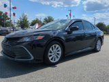 Used 2021 Toyota Camry LE image 2