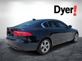 Used 2017 Jaguar XE image 3
