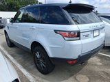 Used 2016 Land Rover Range Rover Sport SE image 2