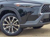 Certified 2022 Toyota Corolla Cross XLE w/ Convenience Package image 3