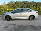 Used 2022 Toyota Corolla LE image 2