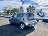 Used 2017 Kia Soul + image 6
