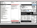 Used 2020 Kia Sedona LX image 2
