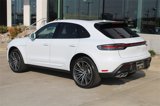 Used 2025 Porsche Macan image 3
