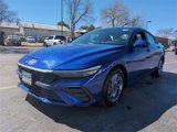 Used 2024 Hyundai Elantra SEL image 4