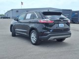 Certified 2022 Ford Edge SEL w/ Convenience Package image 2