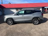 Used 2024 GMC Terrain SLT image 3