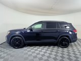 Used 2024 Volkswagen Atlas SE w/ Black Wheel Package image 6
