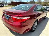Used 2016 Toyota Camry SE image 5