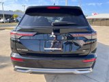 New 2025 Mitsubishi Outlander SE image 4
