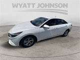Used 2021 Hyundai Elantra SE image 4